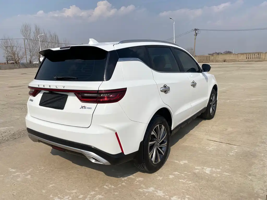 Vision X6 PRO 1.4 T Auto Distinguished