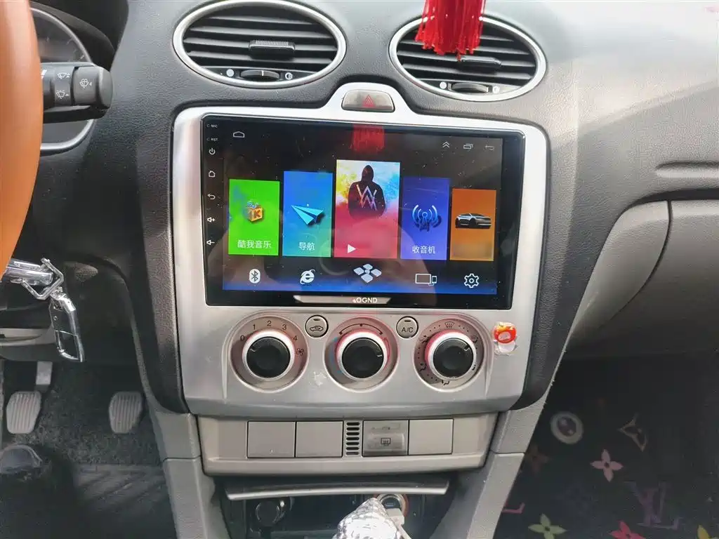 Focus Hatchback Classic 1.8 L Manual Basic