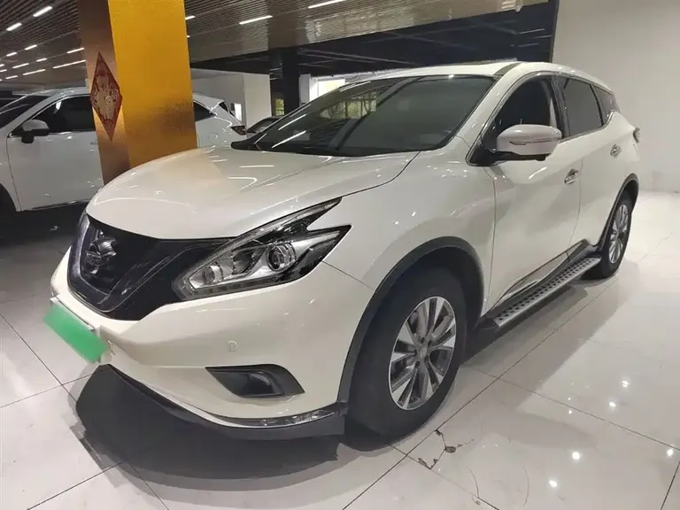 Nissan Murano 2.5 L XL 2 WD Connected Luxury CN-VI