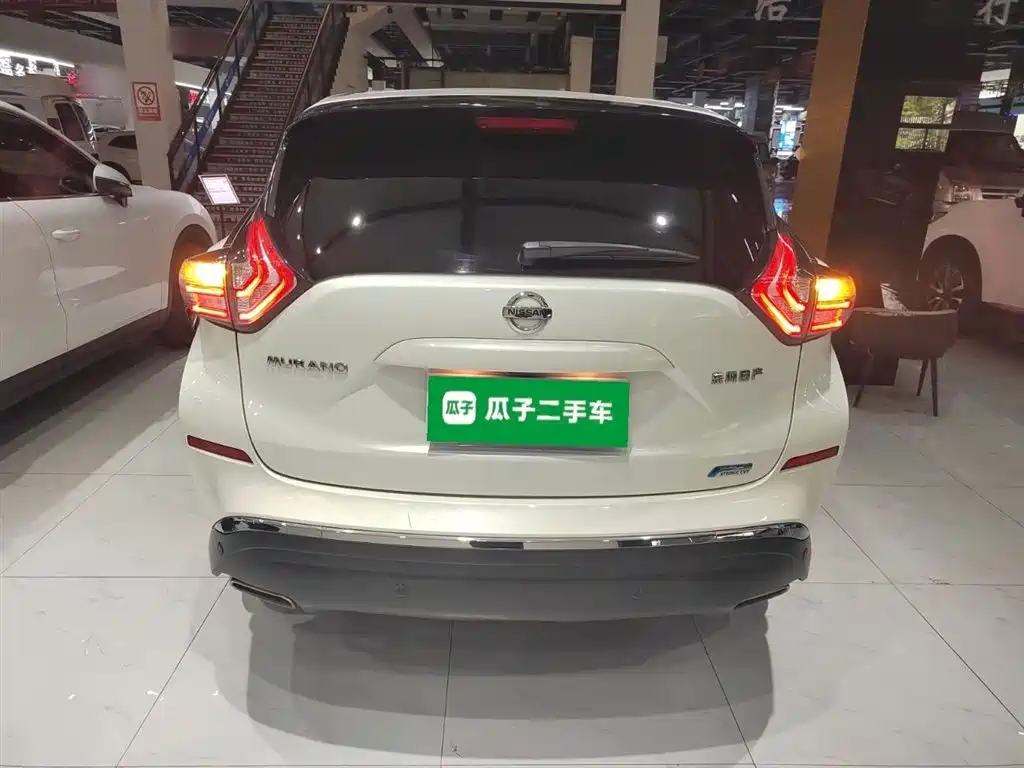 Murano 2.5 L XL 2 WD Connected Luxury CN-VI