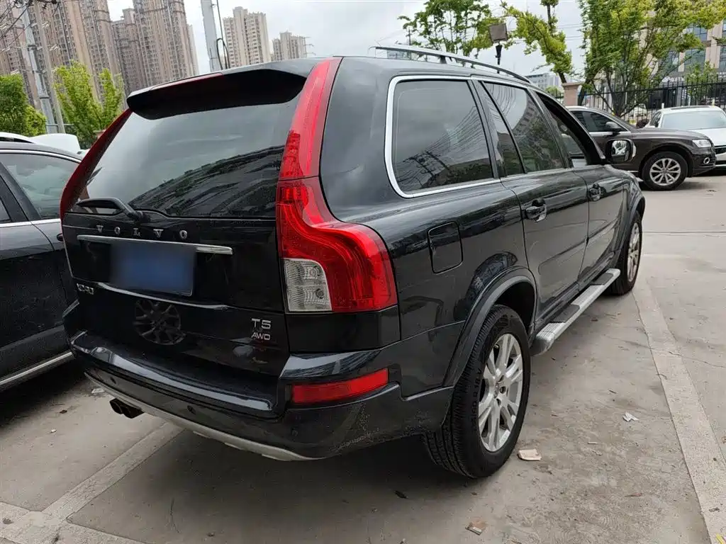 Volvo XC90 2.5 T T5 Luxury
