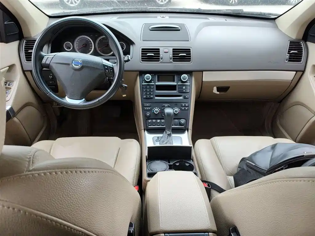 Volvo XC90 2.5 T T5 Luxury