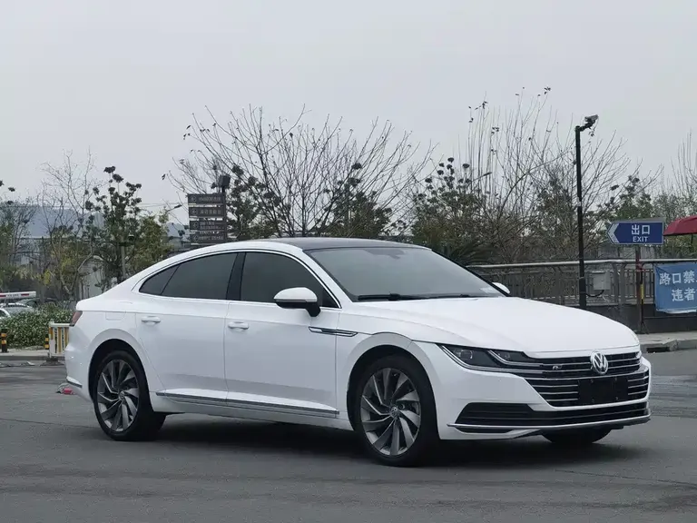 Volkswagen VW CC 一汽-大众CC 2019款 330 TSI 华颜版 国V