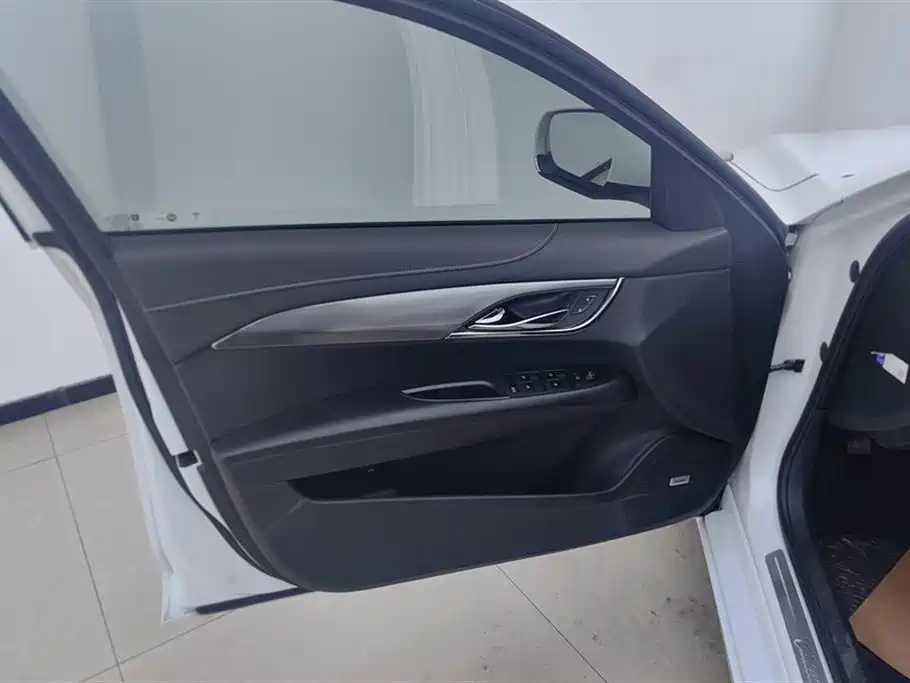 Cadillac ATS-L 28 T Tech