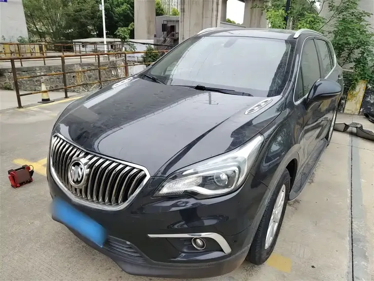 Buick Envision Plus 20 T 2 WD Leading