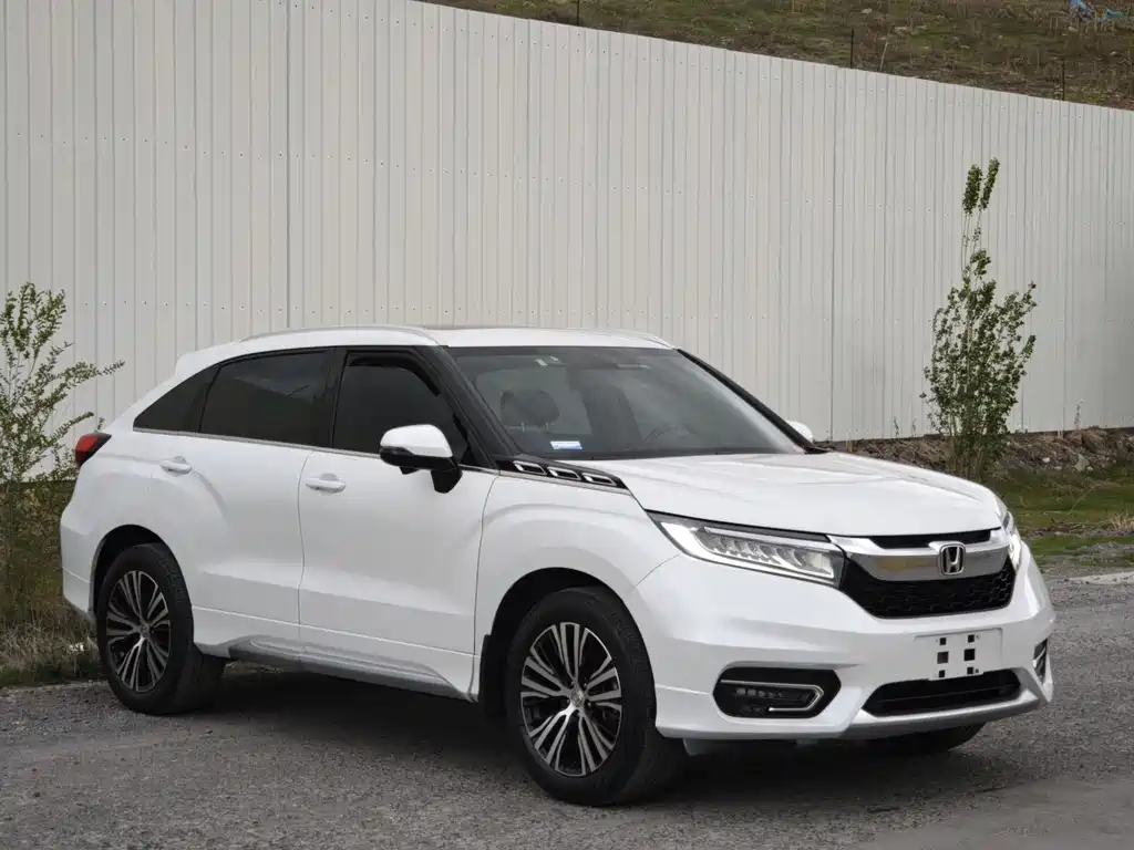 Avancier 370 TURBO 4 WD Premium