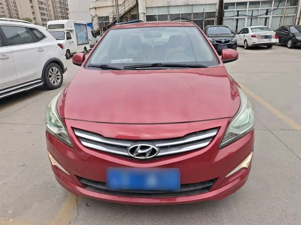 Accent 1.4 L Manual Intelligent GLS