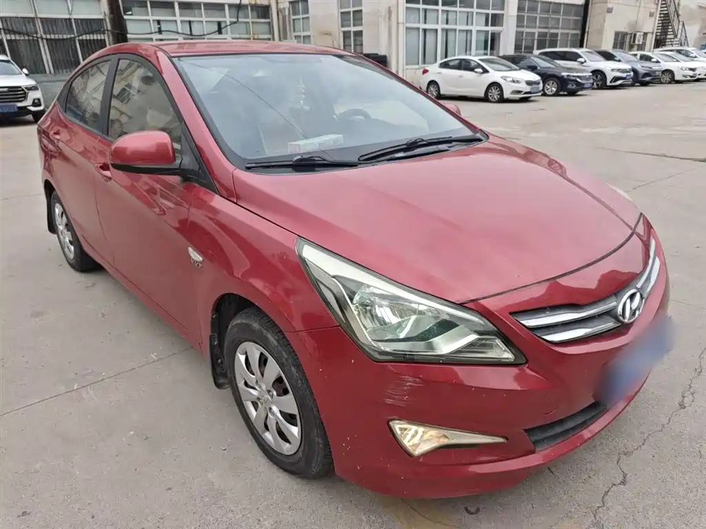 Accent 1.4 L Manual Intelligent GLS