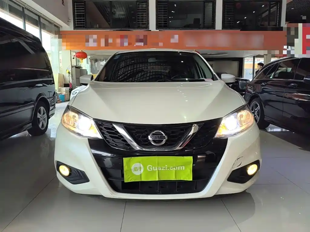 Tiida 1.6 L CVT Cool Motion
