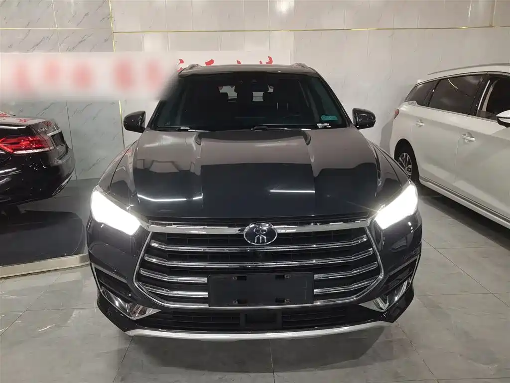 Song Pro 1.5 T Auto Luxury