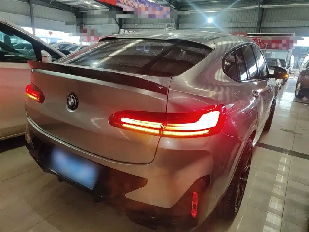 BMW X4 Facelift xDrive 30 i M Sport Night Package