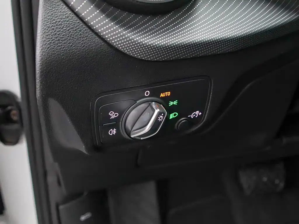 Audi Q2 L 35 TFSI Fashion Elegant