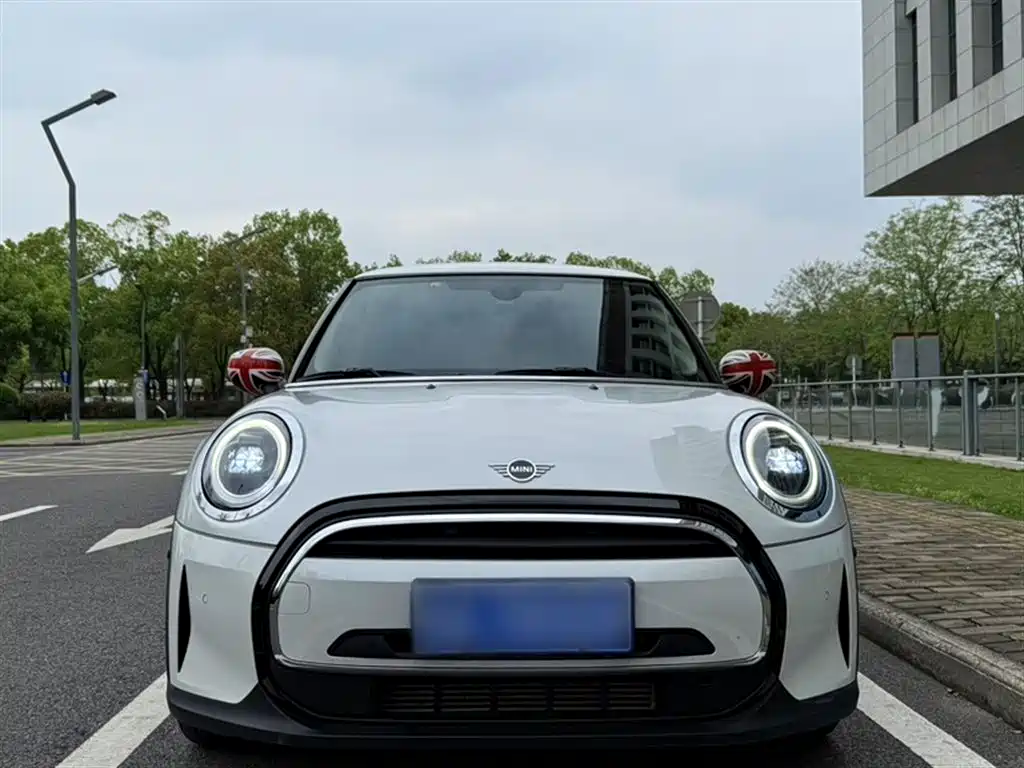 MINI 1.5 T ONE