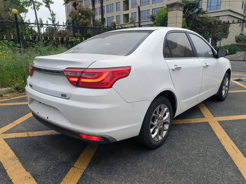 Vision 1.5 L Manual Happy