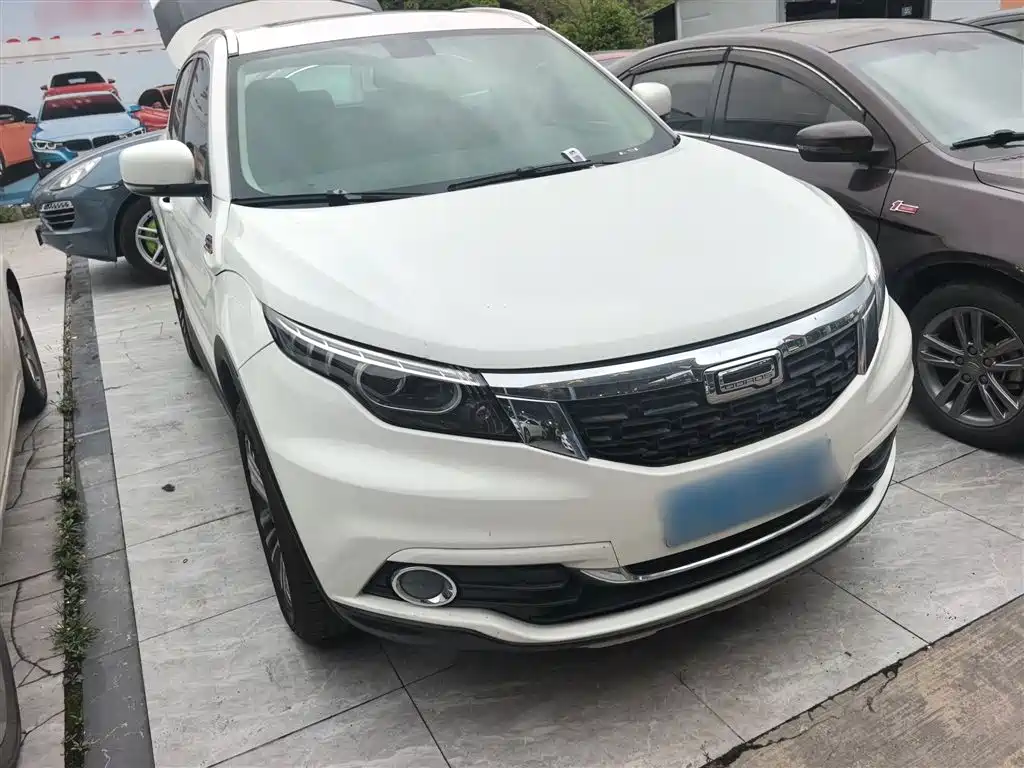 Qoros 5 观致5 2017款 1.6 T 自动尊贵型