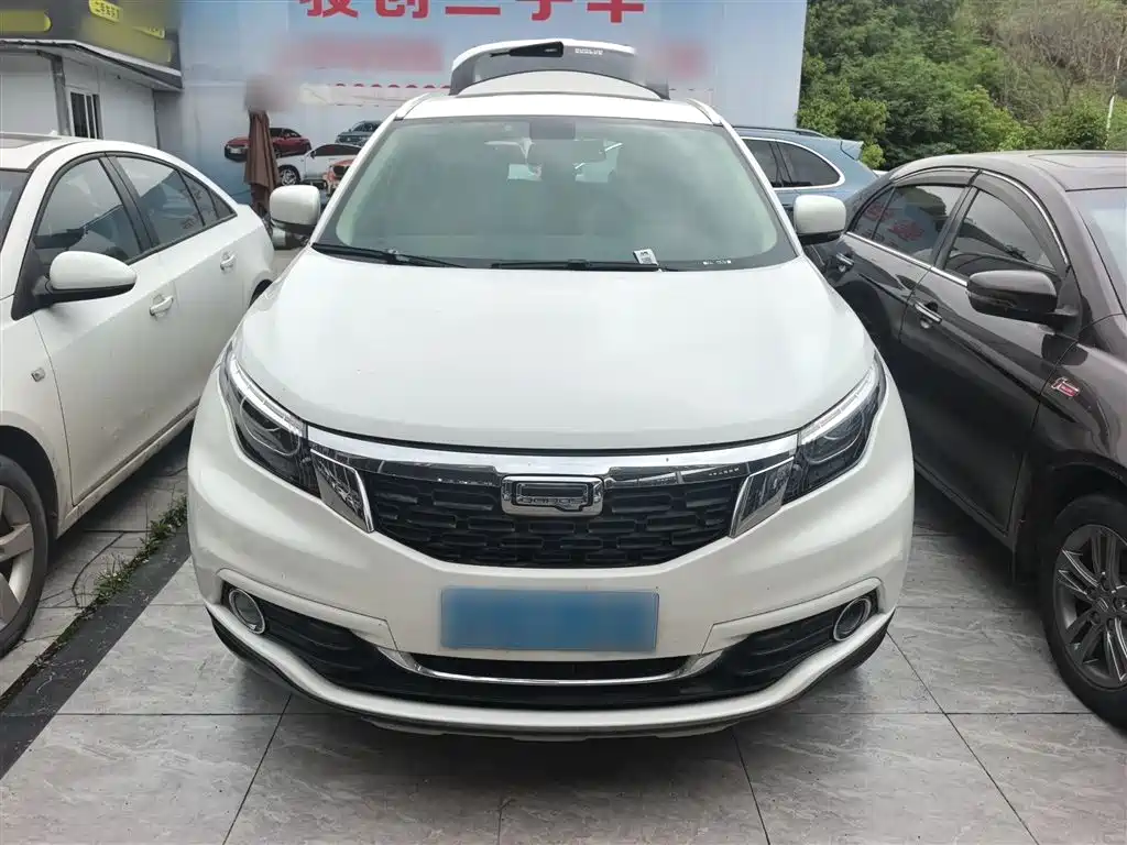 Qoros 5 观致5 2017款 1.6 T 自动尊贵型