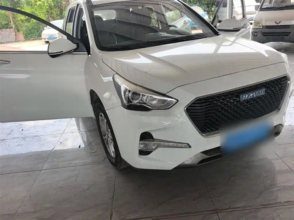 Haval M6 1.5 T Manual 2 WD Urban