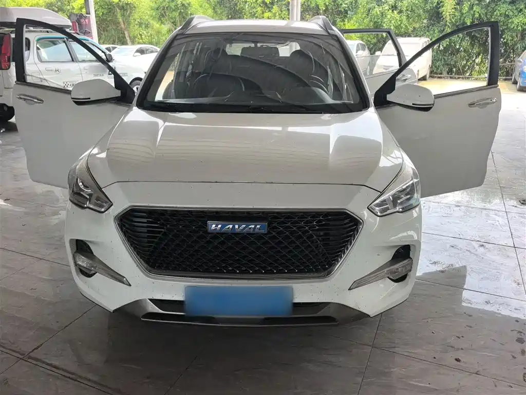 Haval M6 1.5 T Manual 2 WD Urban