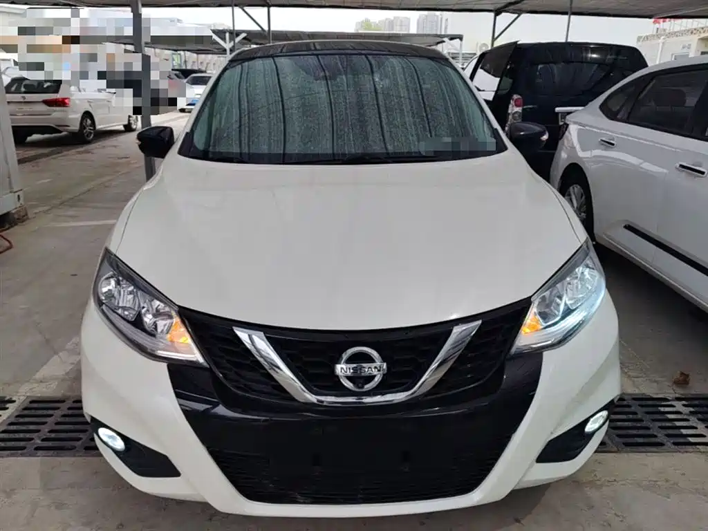 Tiida 1.6 L CVT Smart Travel CN-V