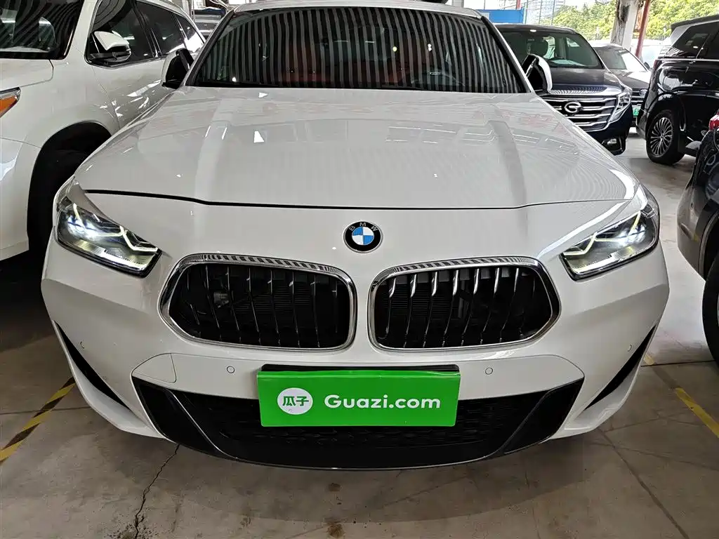 BMW X2 sDrive25 i Leading M Sport Package