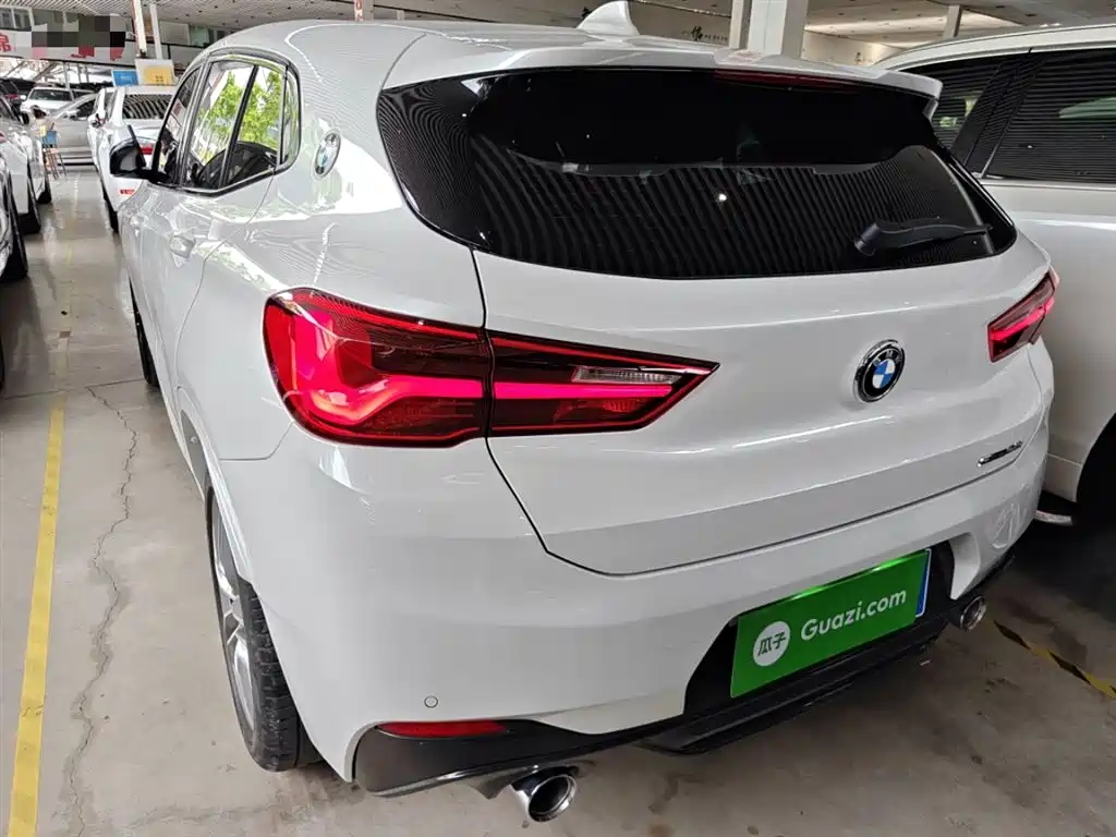 BMW X2 sDrive25 i Leading M Sport Package