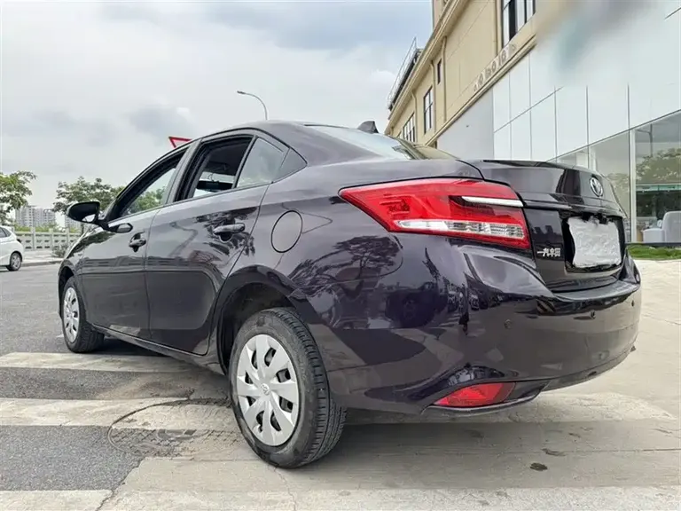 Toyota Vios 1.5 L CVT Creation