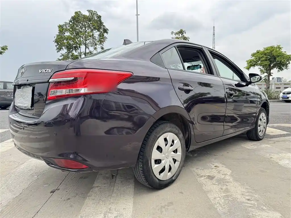 Vios 1.5 L CVT Creation