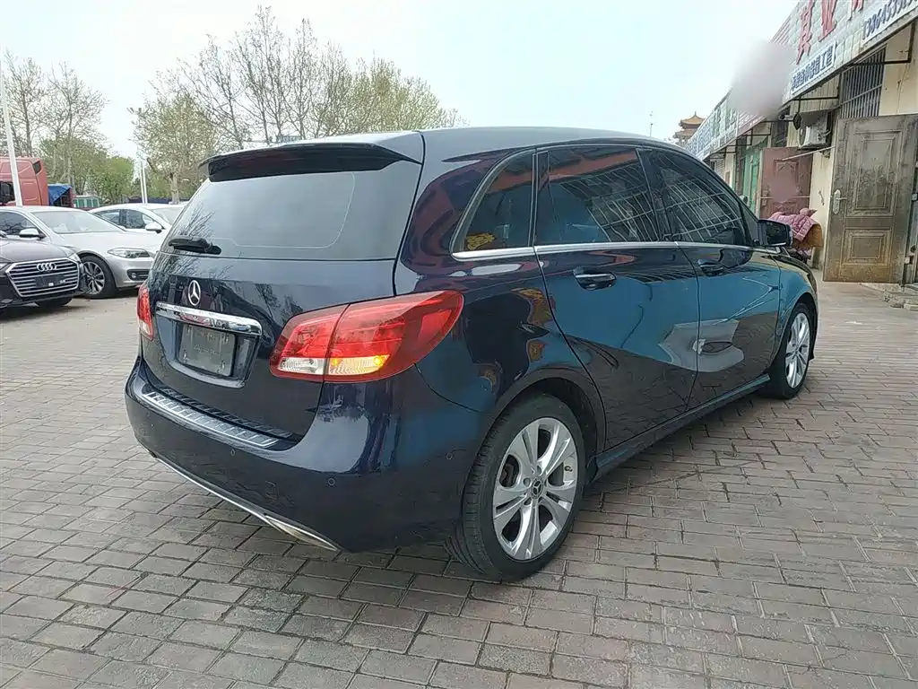 Mercedes-Benz B-Class B 200 Dynamic