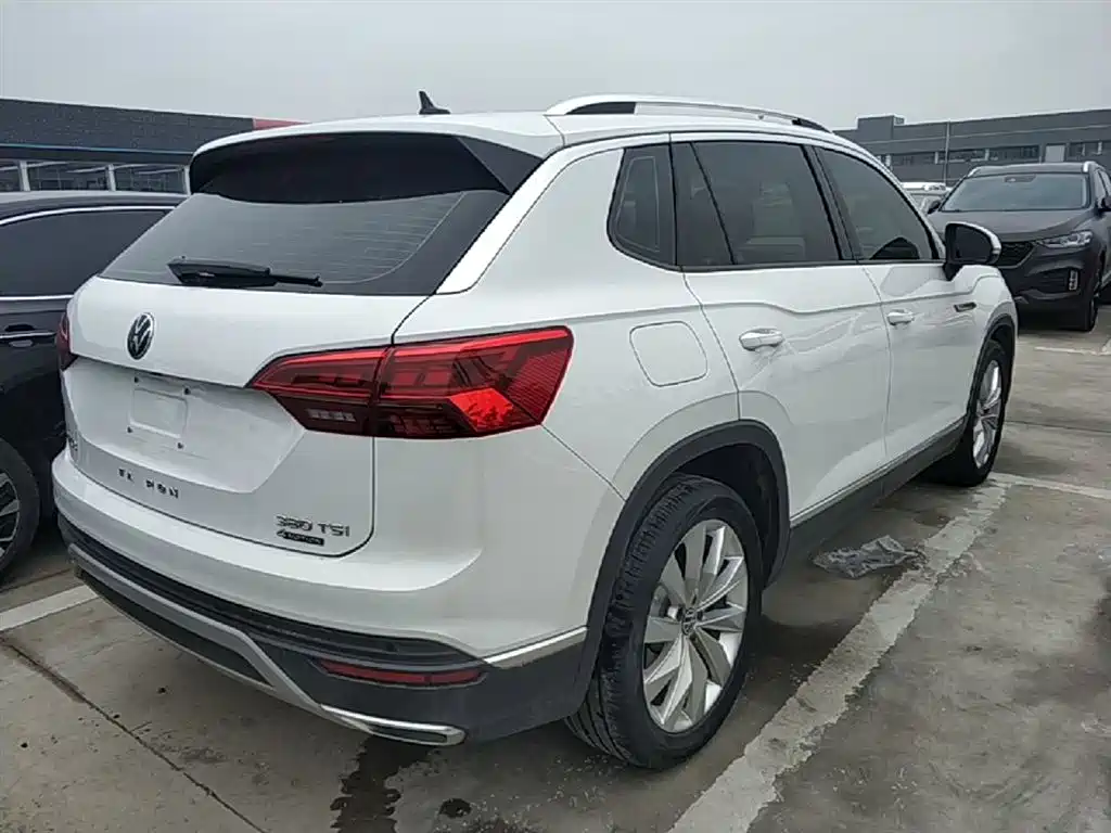 Tayron 380 TSI 4 WD Luxury Connected Pro