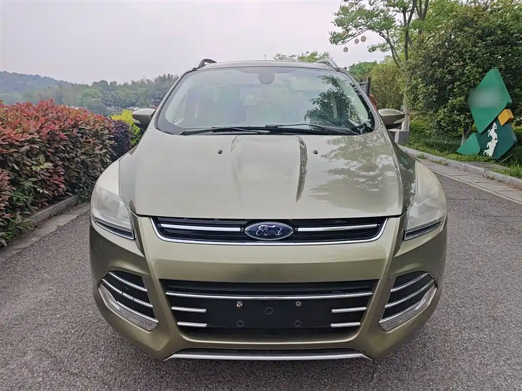 Kuga 1.5 L GTDi 2 WD Style