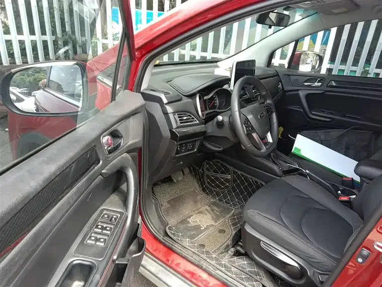 JAC Refine S3 瑞风S3 2018款 智驱版 1.6 L CVT豪华型
