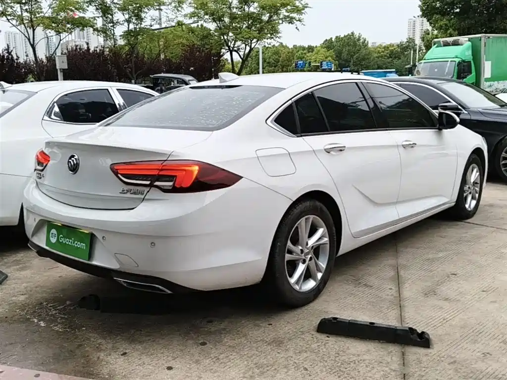 Regal 552 T Elite