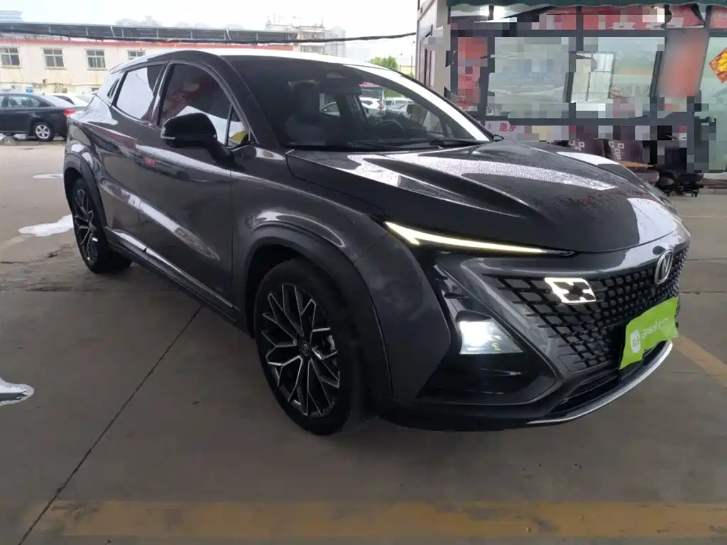 Changan UNI-T 1.5 T Distinguished