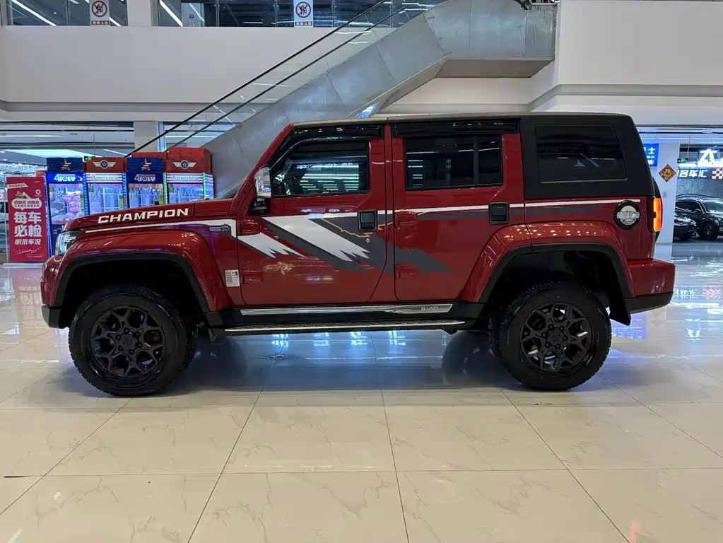 BAIC BJ40 2.3 T Auto 4 WD Rally Champion CN-V