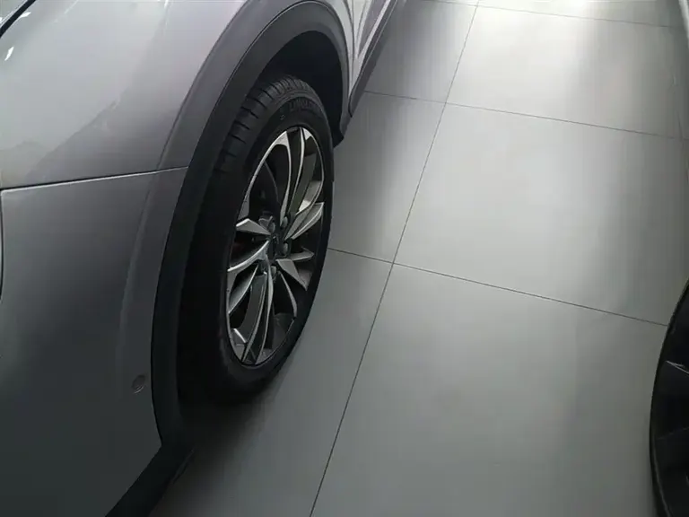 Geely Binyue Sport 260 T DCT Battle CN-V