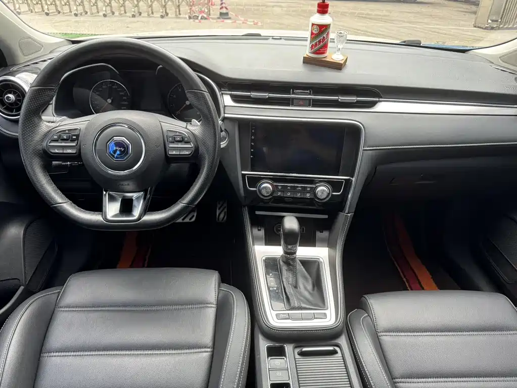 MG6 20 T Auto Luxury Connected CN-V