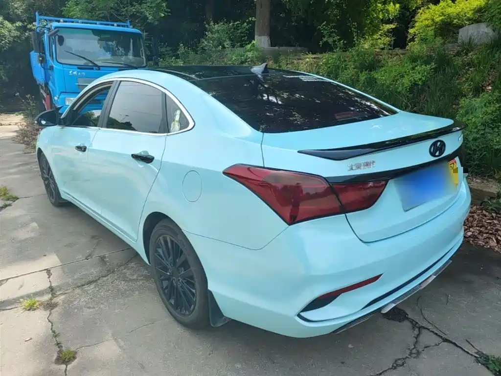 Mistra 1.6 T Auto Intelligent GLS CN-V