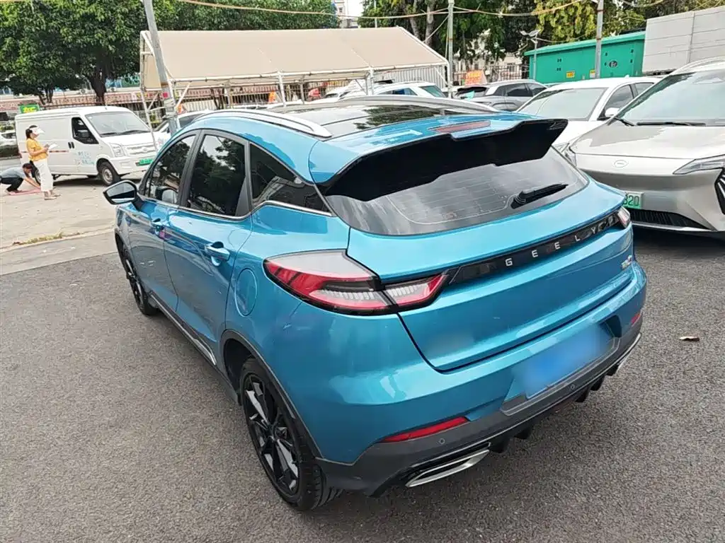 Emgrand S 1.4 T CVT Luxury