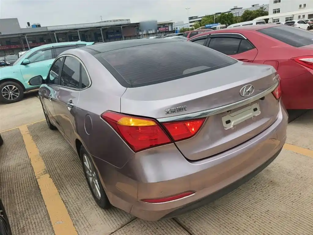 Mistra 1.8 L Auto Intelligent GLS