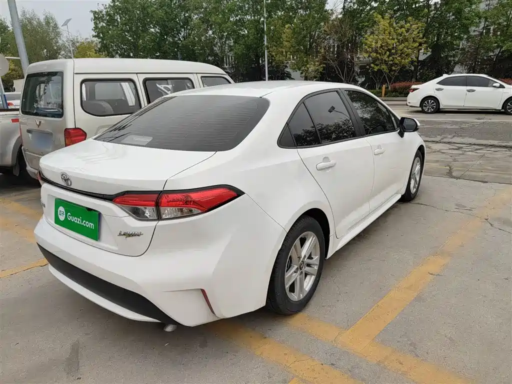 Levin Facelift TNGA 1.5 L CVT Progressive