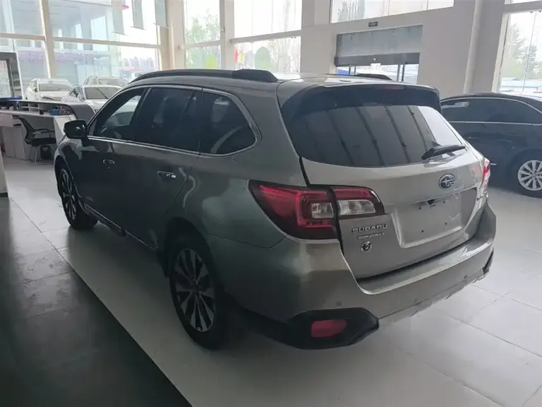 Subaru Outback 2.5 i Sport Navigation