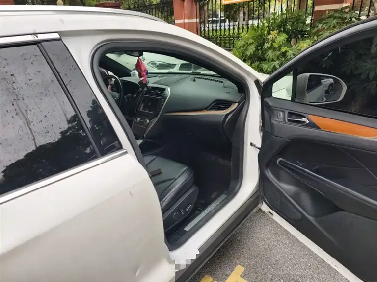 Lincoln MKC 2.0 T 4 WD Graceful
