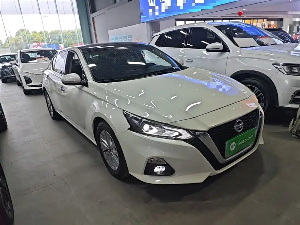 Teana 2.0 L XL Comfort