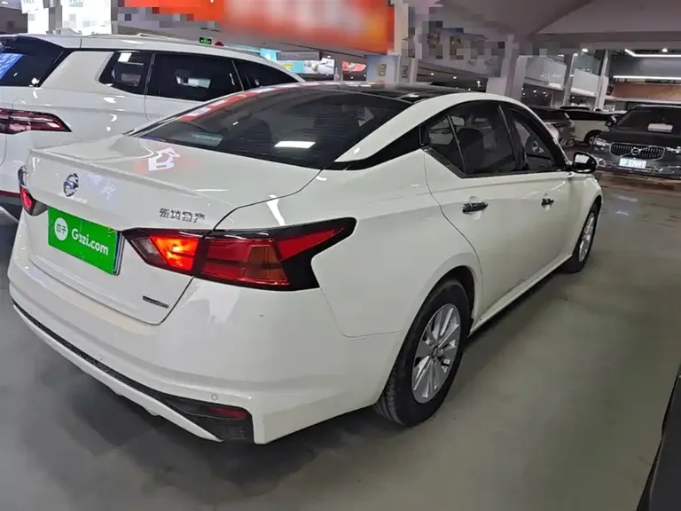 Nissan Teana 2.0 L XL Comfort
