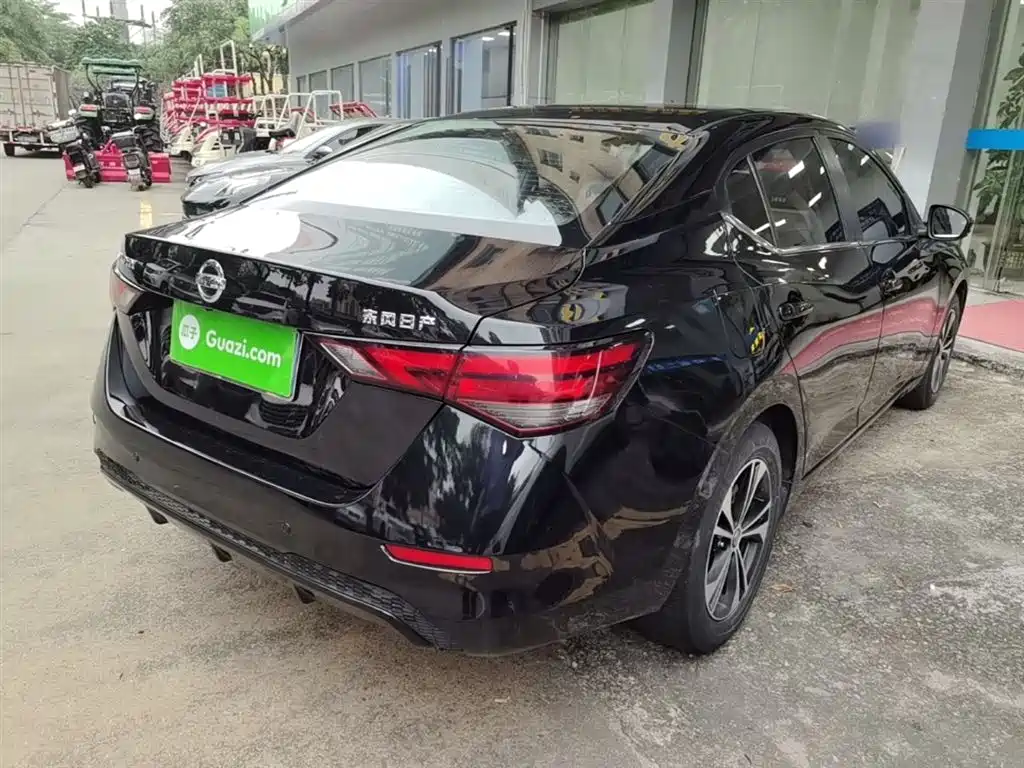 Sylphy 1.6 L XL CVT Joy