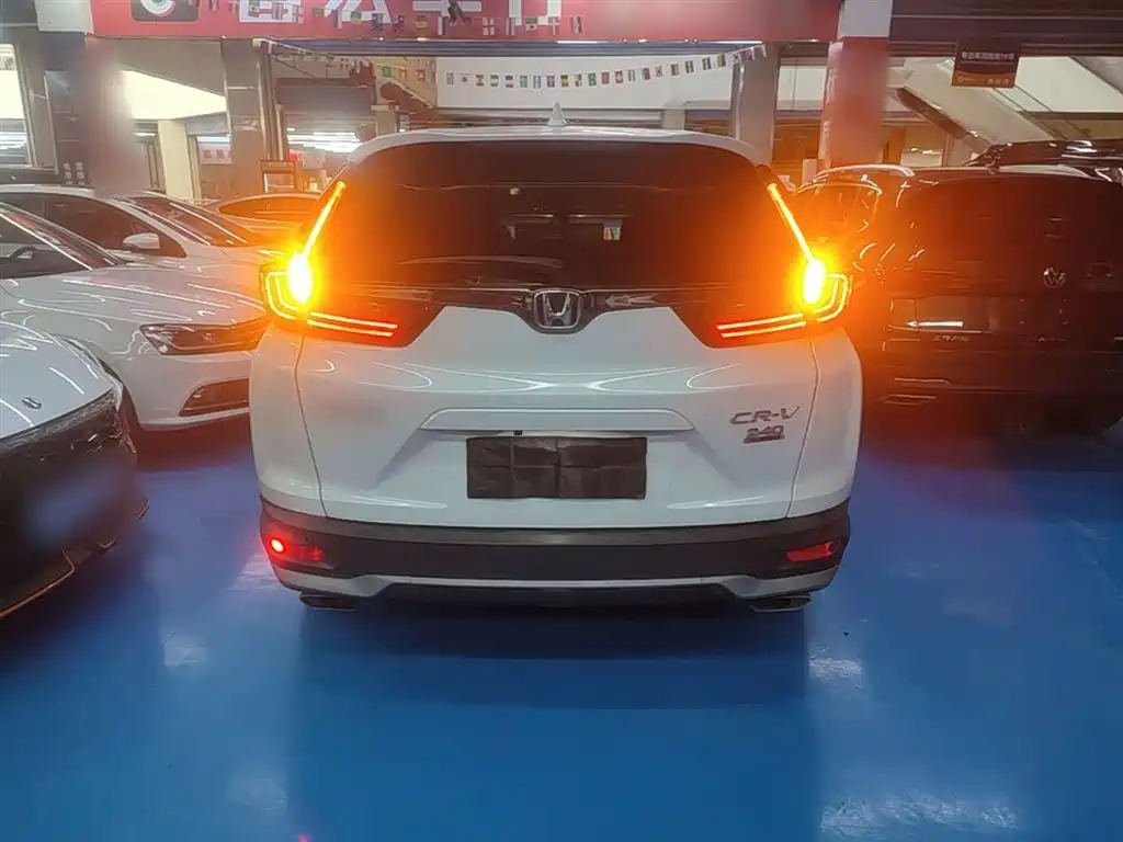 Honda CR-V 240 TURBO CVT 2 WD Urban