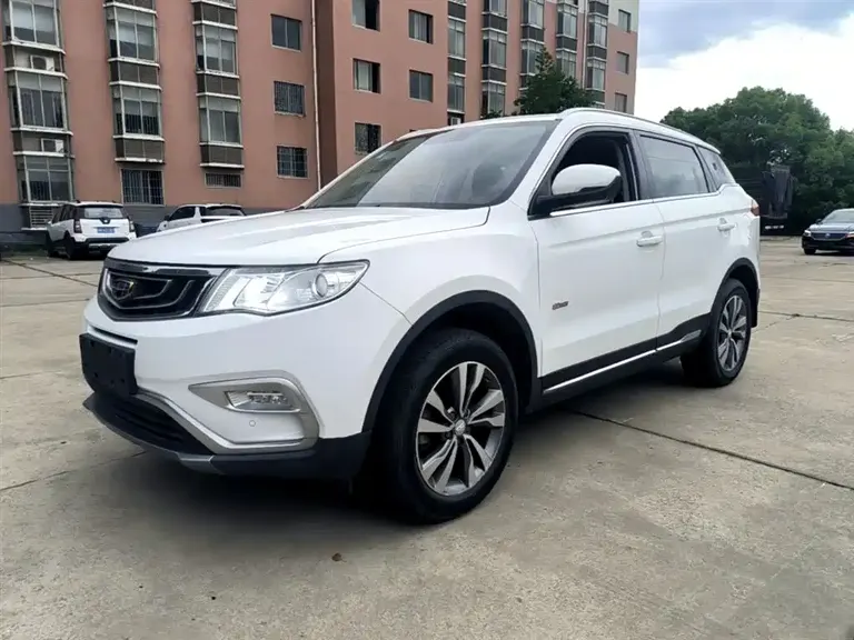 Geely Boyue 1.8 TD Auto Connected