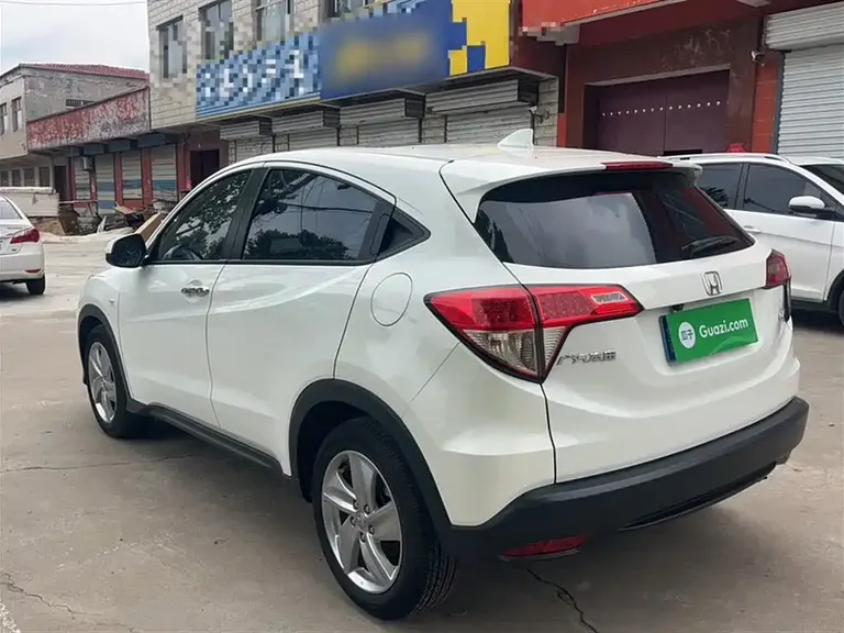 Honda Vezel 1.5 L CVT Elite