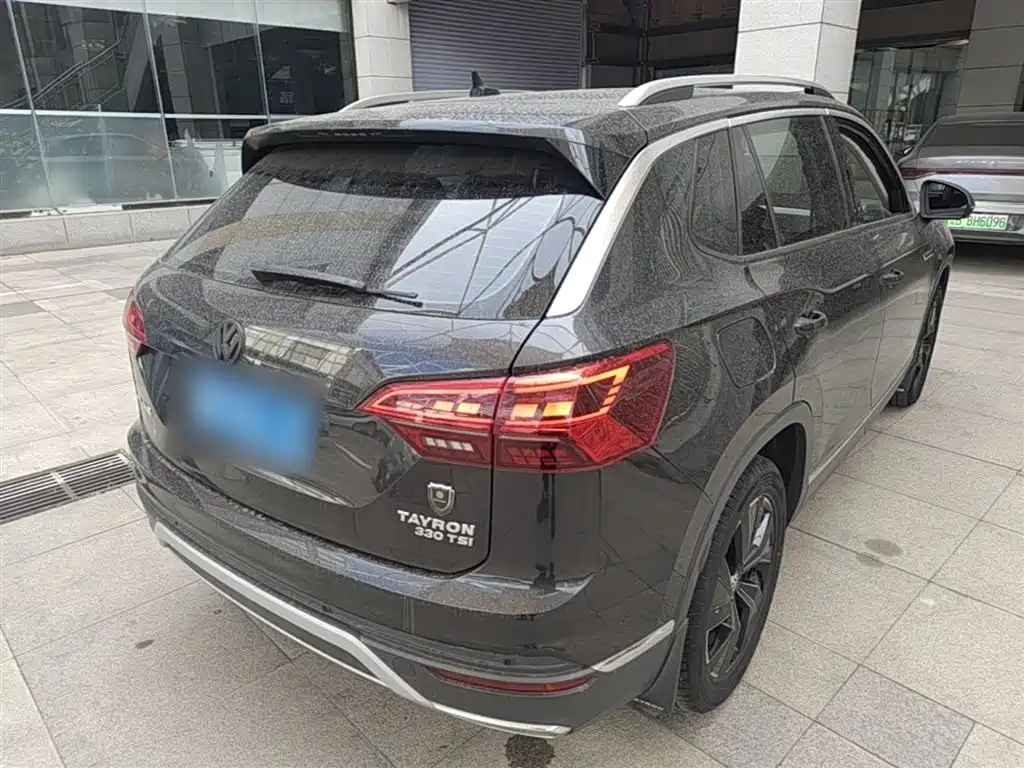 Tayron 330 TSI 2 WD Luxury Connected