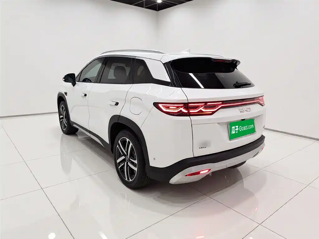 Song L DM-i Smart Drive 112 km Leading